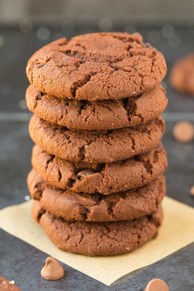 FLOURLESS CHOCOLATE KETO COOKIES RECIPE