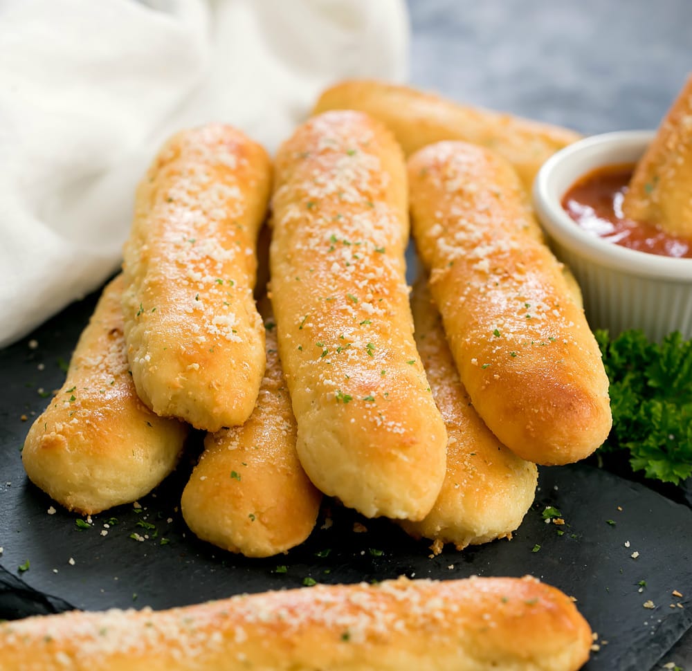 GARLIC BREAD