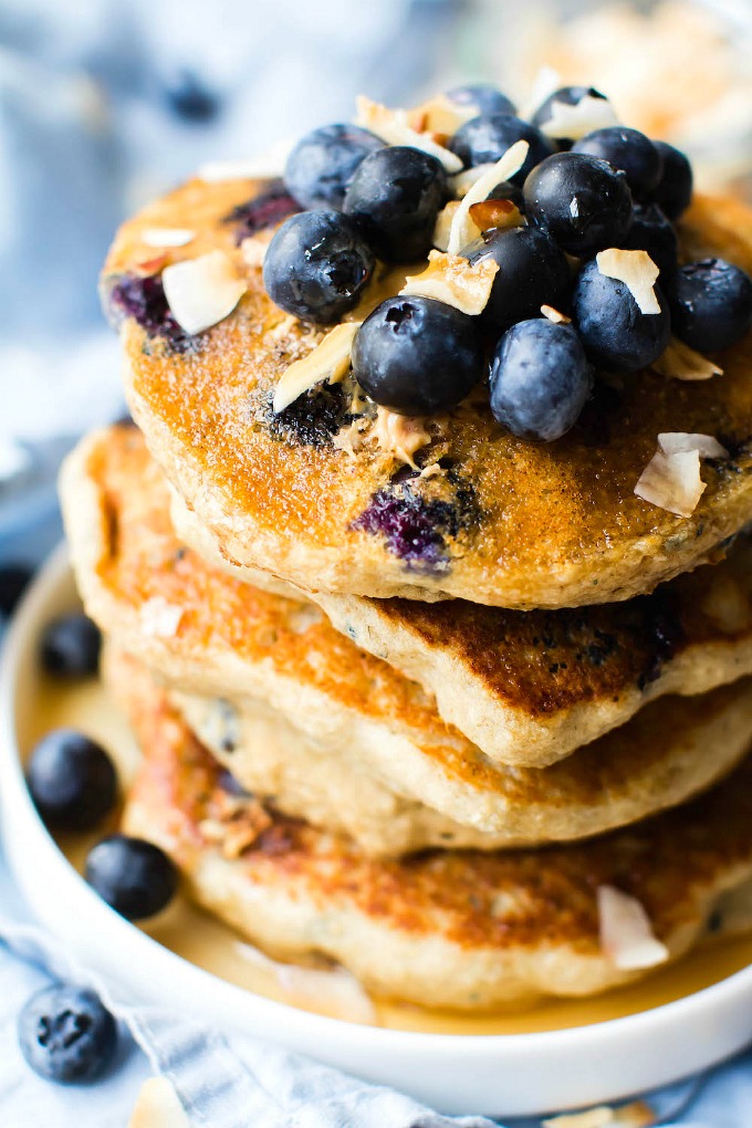 KETO PANCAKES WITH BLUEBERRIES