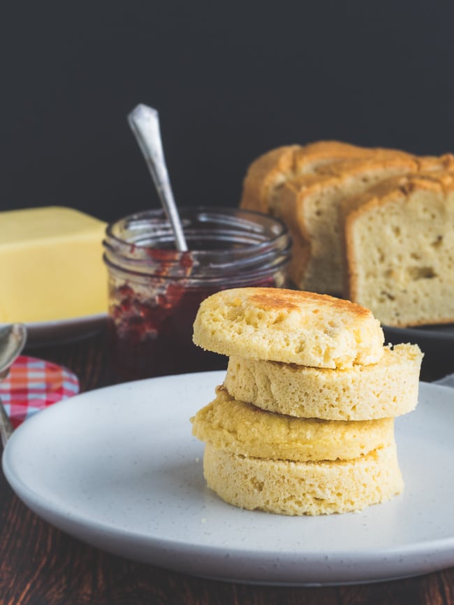 KETO TOAST WITH BUTTER AND JAM