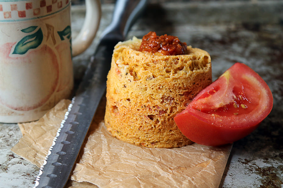 MUG MUFFIN RECIPE WITH SUN-DRIED TOMATOES