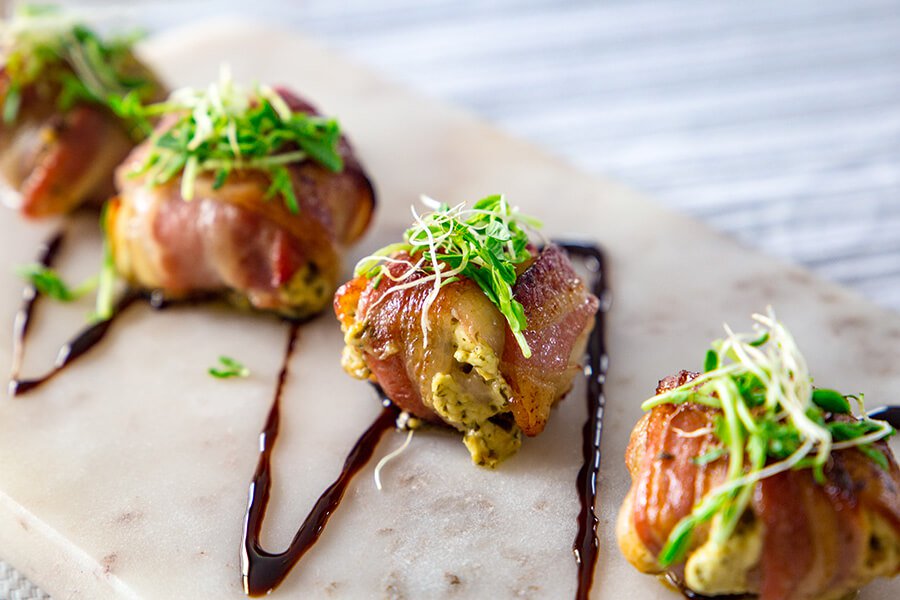 MUSHROOMS STUFFED WITH PESTO