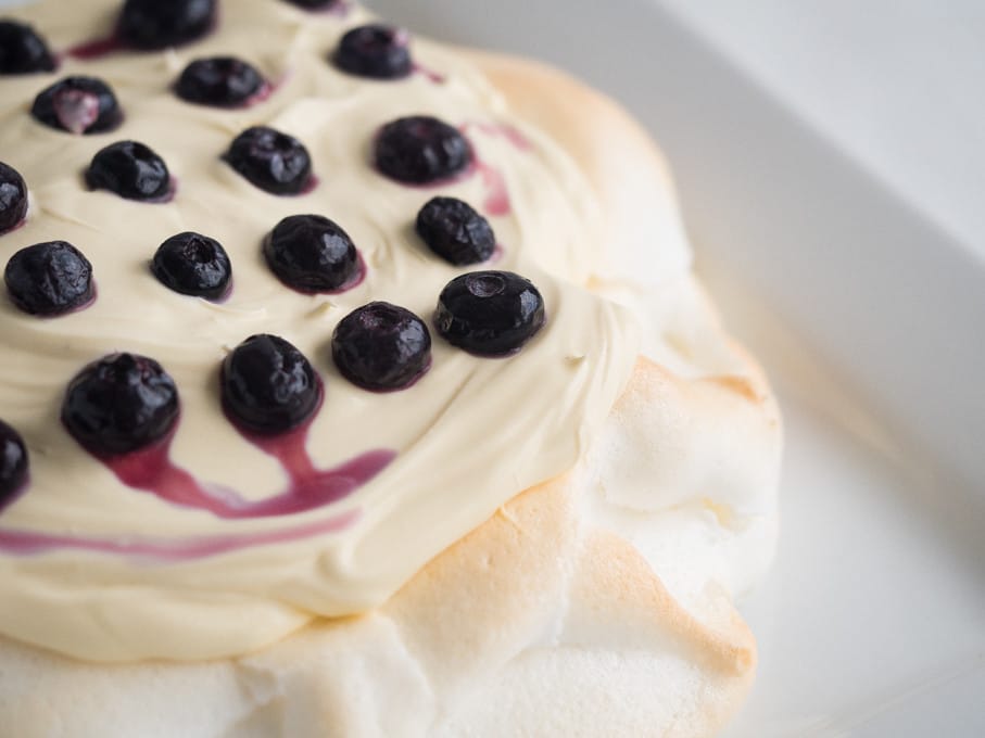 PAVLOVA CAKE RECIPE