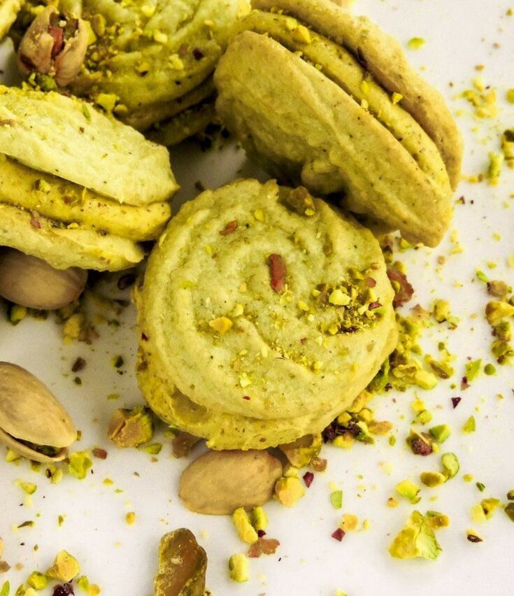 PISTACHIO MACAROONS